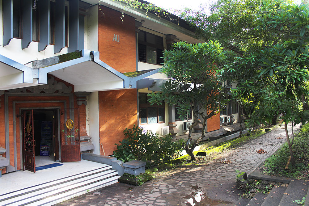 Gedung Fakultas Kelautan dan Perikanan Universitas Udayana