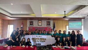 Impactful Campus: The Faculty of Law, Udayana University’s Village Development Program Enhances the Professionalism of Integrated Health Post (Posyandu) Cadres through Ethics and Professional Responsibility Development in Bresela Village