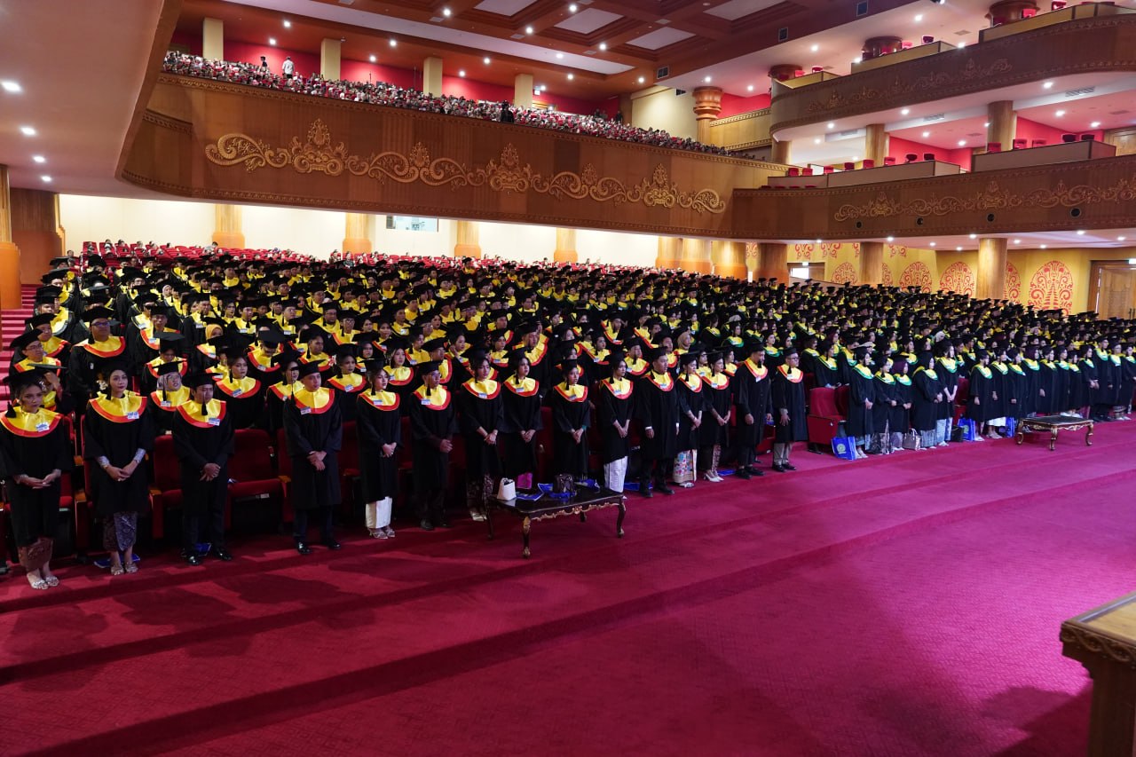 Wisuda ke-177 Unud Lepas 1.302 Lulusan, Perkuat Kontribusi Pendidikan Tinggi bagi Masyarakat