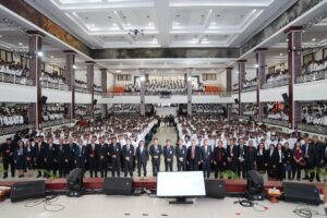PKKMB Prabhu Udayana 2026 Diikuti 6.799 Peserta, Rektor Unud Ajak Mahasiswa Menjadi Agen Perubahan