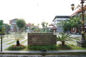 Ruang Terbuka Hijau Kampus Denpasar