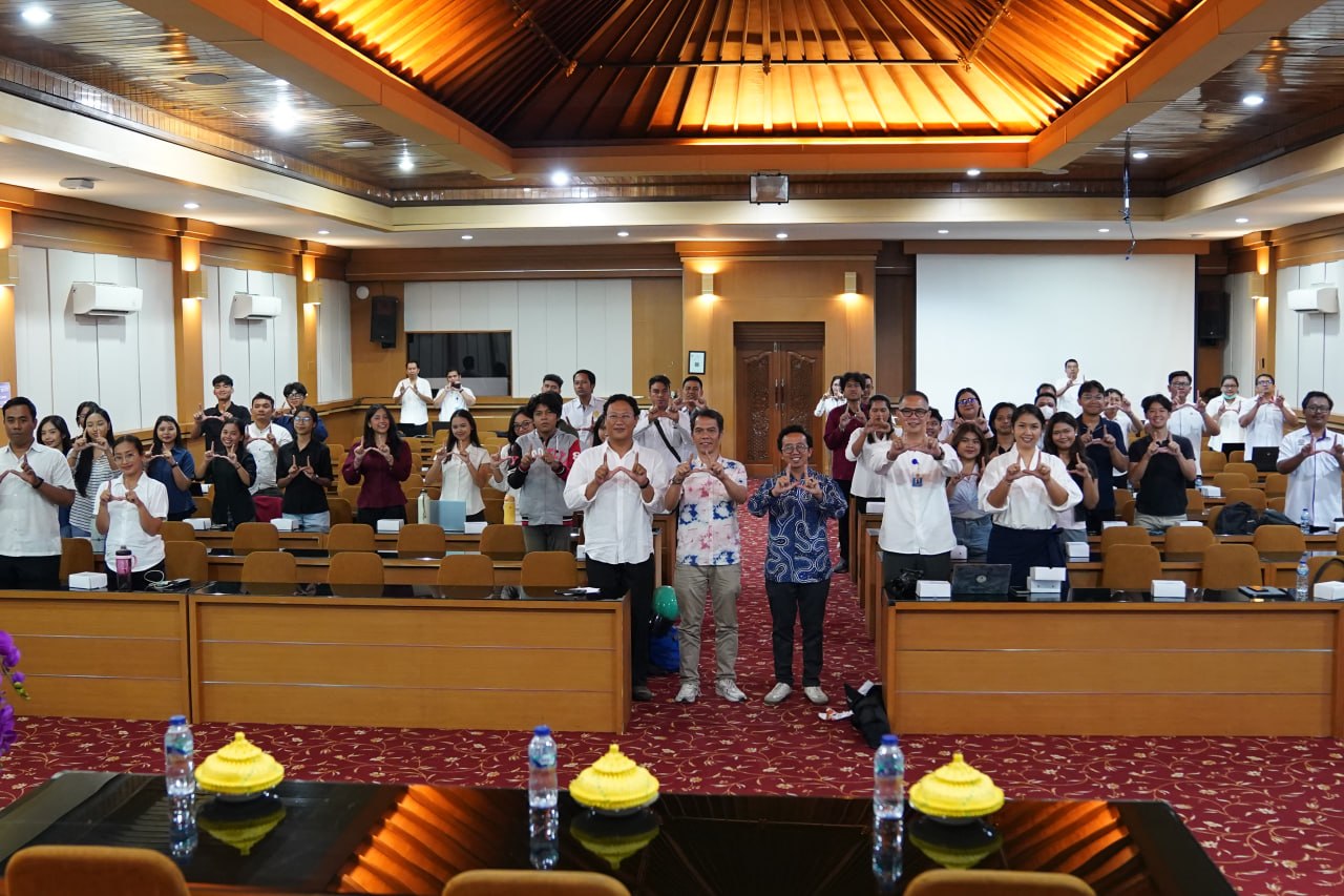 Universitas Udayana Tingkatkan Kompetensi Komunikasi Publik melalui Workshop Fotografi Jurnalistik