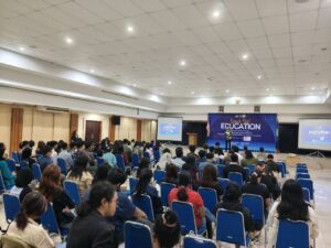 Dorong Internasionalisasi Mahasiswa, KUI Universitas Udayana Gelar Workshop “SPEAK UP!” Bersama NIEC