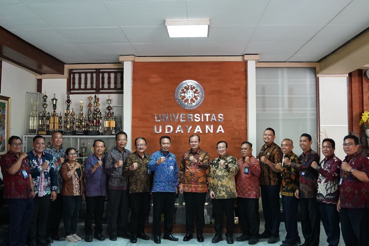 Rektor Unud Terima Audiensi Kepala BMKG, Bahas Kolaborasi Riset Mitigasi Bencana dan Pengembangan SDM